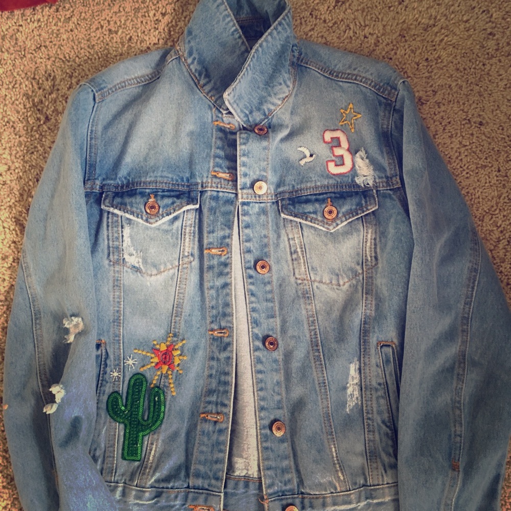 Woman’s Forever 21 Denim Jacket with Patches